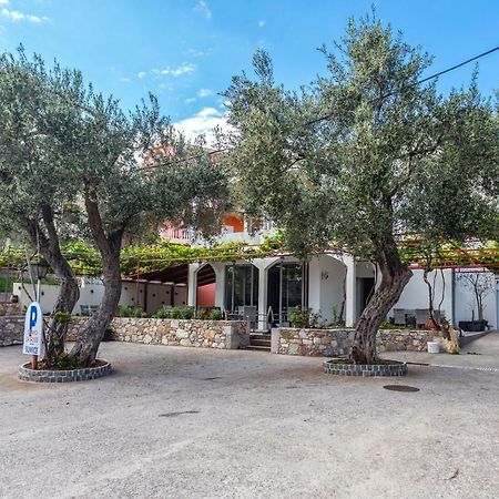 Sumice Inn Petrovac ภายนอก รูปภาพ